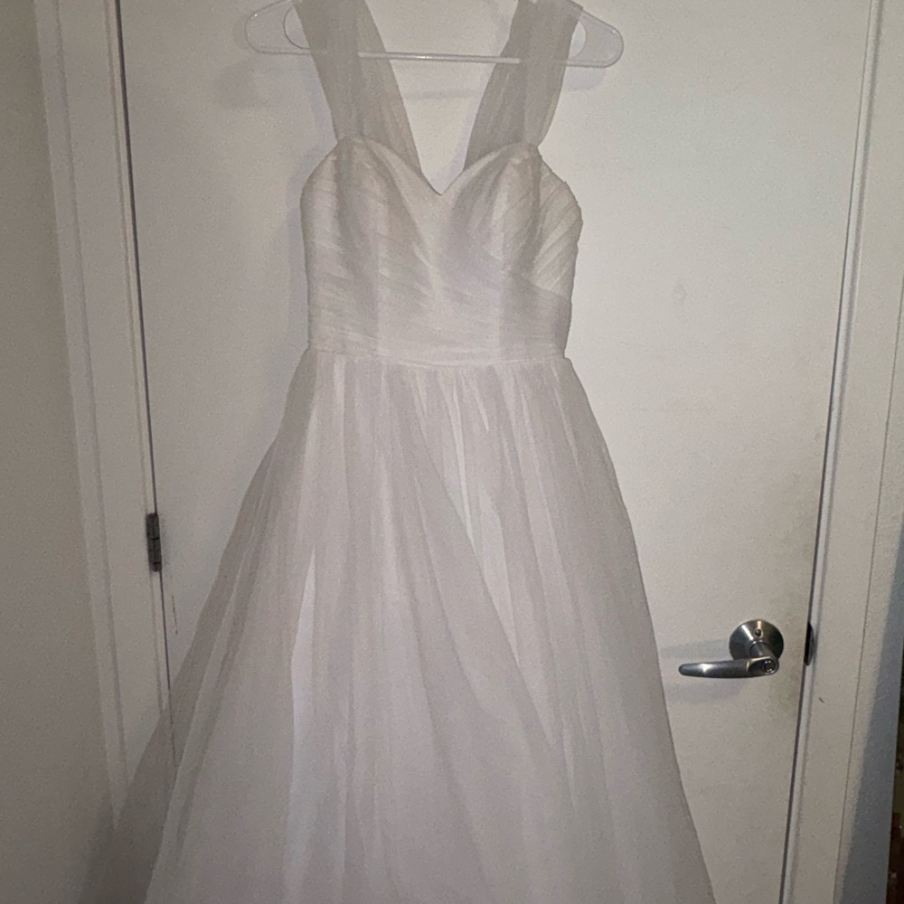 David’s Bridal Elegant White Tulle Wedding Dress